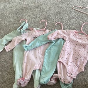 4 NB onesies